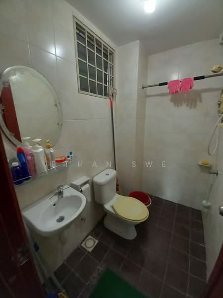 Service Residence for Sale at E-Tiara - Ethan Swe - Bathroom - PropertyGuru.com.my