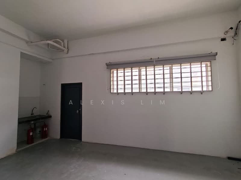 Shop / Office for Rent in Bandar Botanic (Klang) - Alexis Lim - Interior - PropertyGuru.com.my