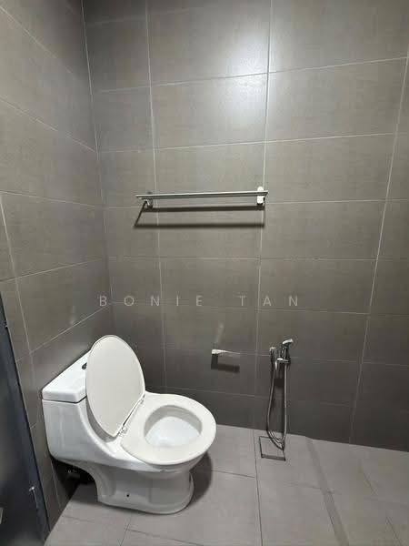 Condominium for Rent at The Hermington - Bonie Tan - Bathroom - PropertyGuru.com.my