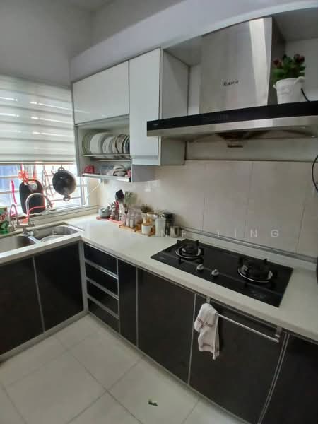 Rumah Teres 2-Tingkat untuk Dijual di Taman Pelangi Semenyih 2 (Semenyih) - Celestine Ting - Kitchen - PropertyGuru.com.my