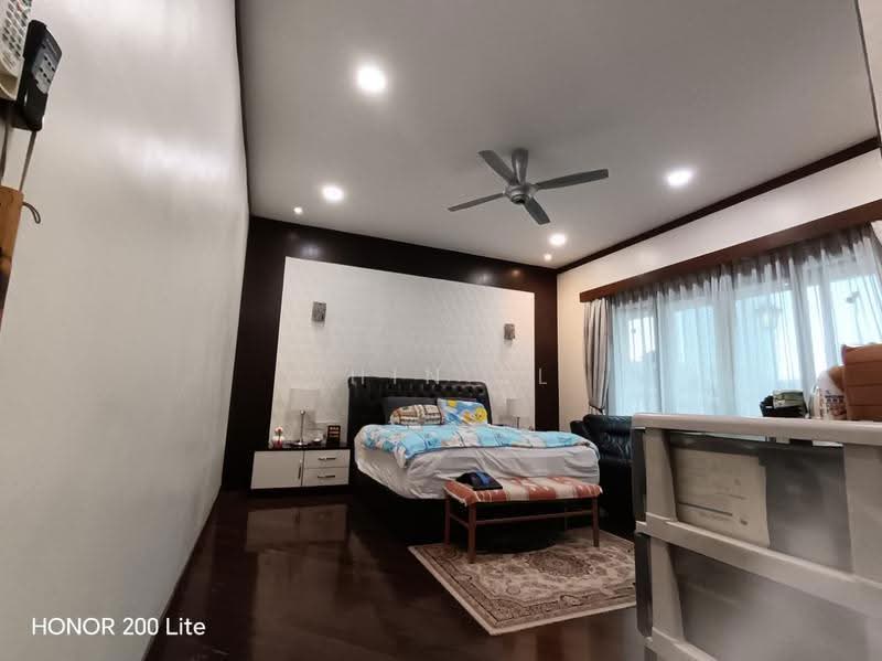Bungalow House untuk Dijual di Bukit Rahman Putra (Sungai Buloh) - Chin JL - Bedroom - PropertyGuru.com.my