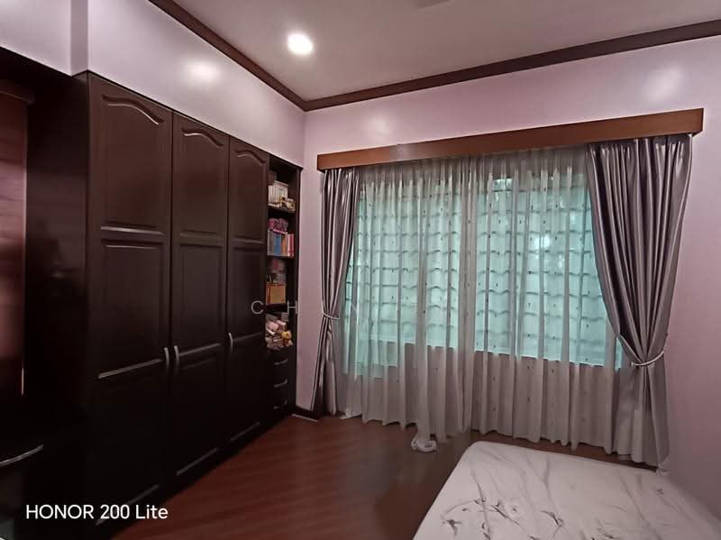 Bungalow House untuk Dijual di Bukit Rahman Putra (Sungai Buloh) - Chin JL - Bedroom - PropertyGuru.com.my