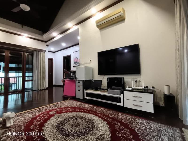 Bungalow House untuk Dijual di Bukit Rahman Putra (Sungai Buloh) - Chin JL - Living Room - PropertyGuru.com.my