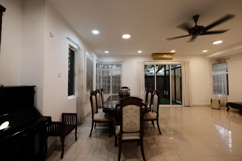 3-storey Terraced House for Rent in Desa Parkcity (Kuala Lumpur) - Linus Chan - Dining Room - PropertyGuru.com.my