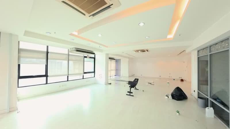 Pejabat untuk Disewa di Mid Valley City (Kuala Lumpur) - Nisha R - Interior - PropertyGuru.com.my