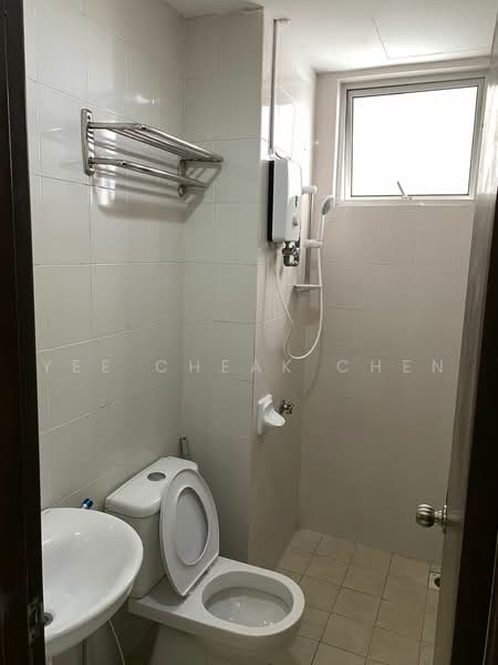 Service Residence for Rent at Serviced Residence @ Casa Tiara - Yee Cheak Chen - Bathroom - PropertyGuru.com.my