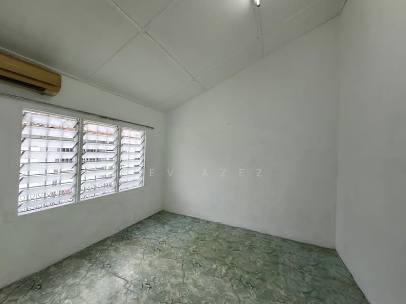 Rumah Teres 1 Tingkat untuk Disewa di Taman Sri Sinar (Segambut) - Zev Azez - PropertyGuru.com.my