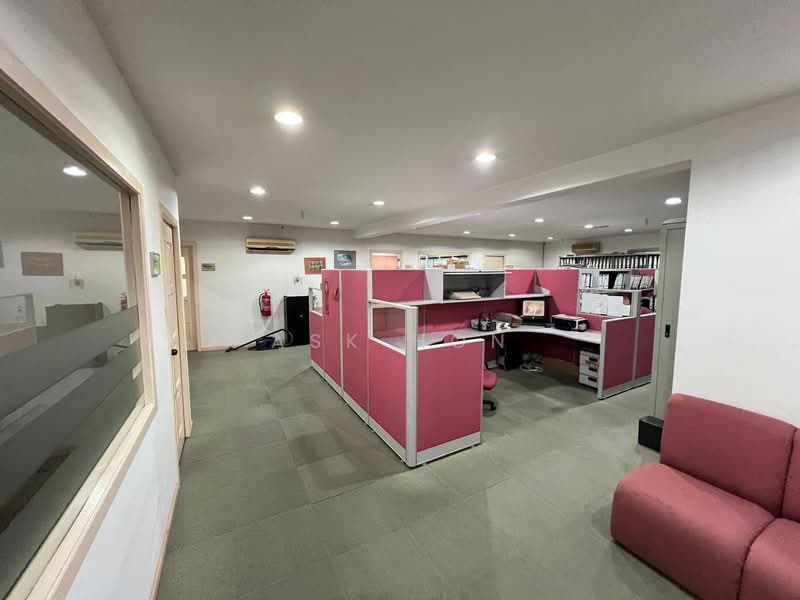 Kilang Berkembar untuk Dijual di Taman Perindustrian Cemerlang (Ulu Tiram) - Ask Hon - PropertyGuru.com.my