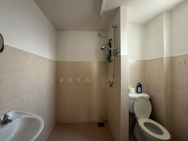 Condominium for Sale at Ampang Putra Residency - Jaden Chai - Bathroom - PropertyGuru.com.my