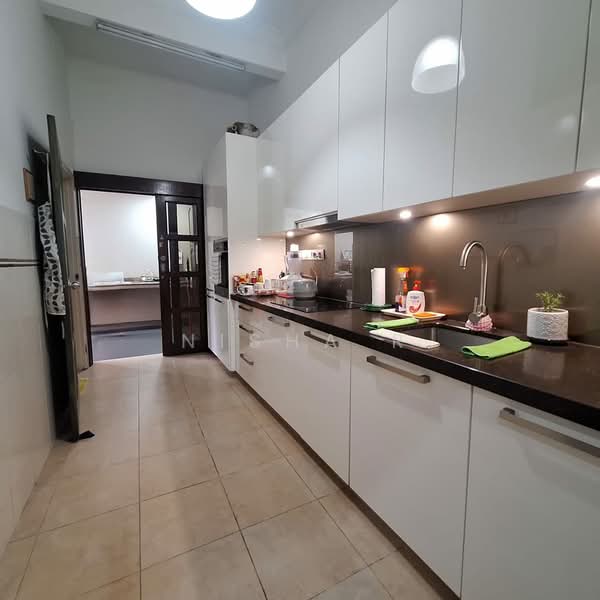 Semi-Detached House for Rent in Tropicana (Petaling Jaya) - Nisha R - Kitchen - PropertyGuru.com.my