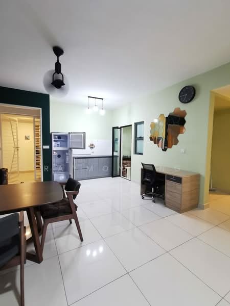Kondominium untuk Dijual di Trinity Aquata - Raymond Ng - Dining Room - PropertyGuru.com.my