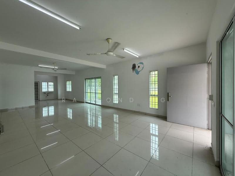 2-storey Terraced House for Sale in Seremban 2 (Negeri Sembilan) - Raymond Ng - Living Room - PropertyGuru.com.my