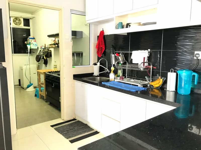 Servis Apartment untuk Dijual di Koi Kinrara - Jocelin Lim - Kitchen - PropertyGuru.com.my
