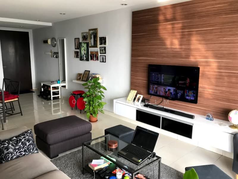 Servis Apartment untuk Dijual di Koi Kinrara - Jocelin Lim - Living Room - PropertyGuru.com.my