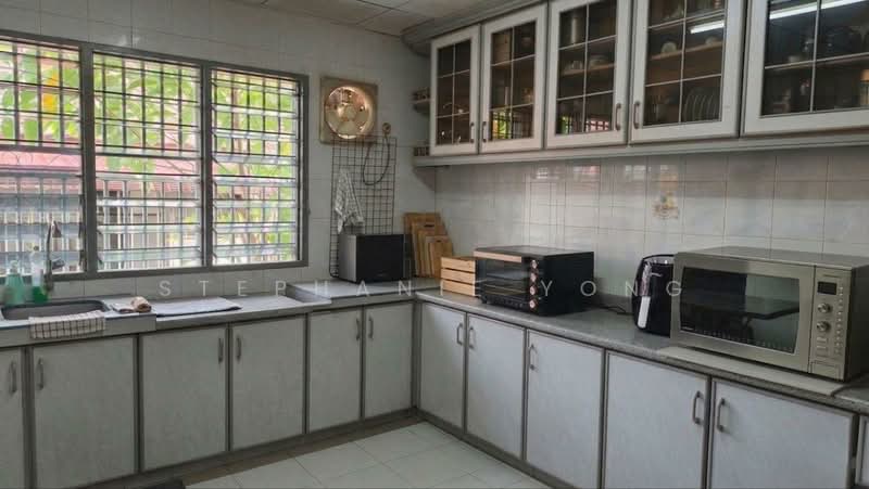 Rumah Teres 1-Tingkat untuk Dijual di Cheras (Kuala Lumpur) - Stephanie Yong - Kitchen - PropertyGuru.com.my