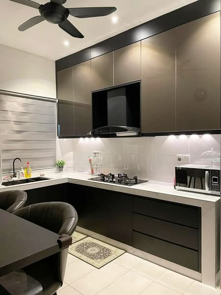 2-storey Terraced House for Rent in Sunsuria City (Dengkil) - Aizat Saifulrullah - Kitchen - PropertyGuru.com.my