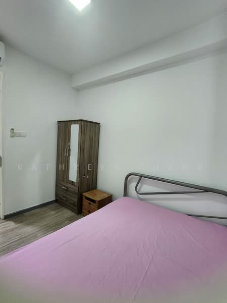 Servis Apartment untuk Disewa di United Point (Residensi Berpadu) - Kathreen Thang - Bedroom - PropertyGuru.com.my