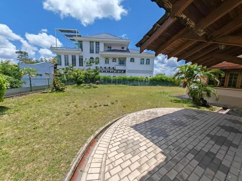 Rumah Banglo untuk Dijual di Taman Stulang Laut (Johor Bahru) - Fiona Lai - Exterior - PropertyGuru.com.my