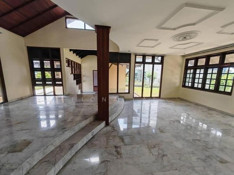 Rumah Banglo untuk Dijual di Taman Stulang Laut (Johor Bahru) - Fiona Lai - Living Room - PropertyGuru.com.my