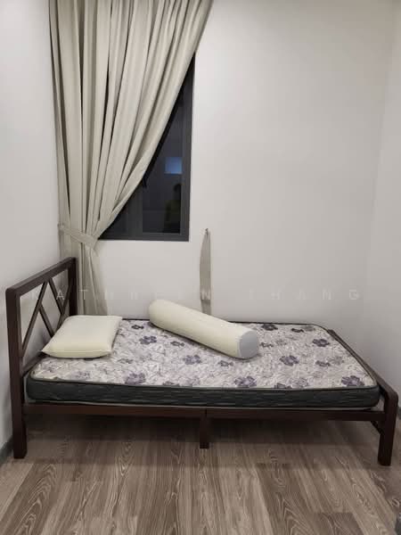 Servis Apartment untuk Disewa di United Point (Residensi Berpadu) - Kathreen Thang - Bedroom - PropertyGuru.com.my