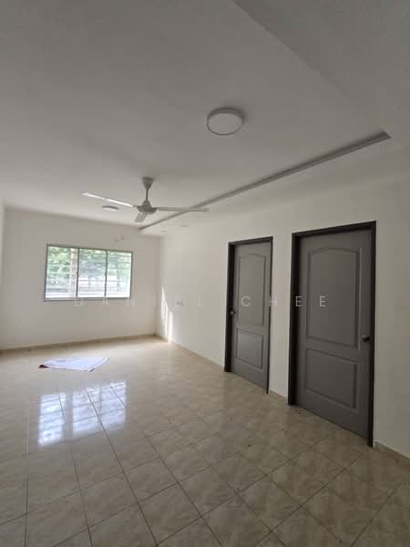 Pangsapuri untuk Dijual di Permai Lake View Apartment - Daniel Chee - PropertyGuru.com.my