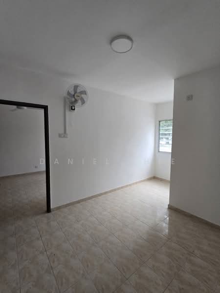 Pangsapuri untuk Dijual di Permai Lake View Apartment - Daniel Chee - PropertyGuru.com.my