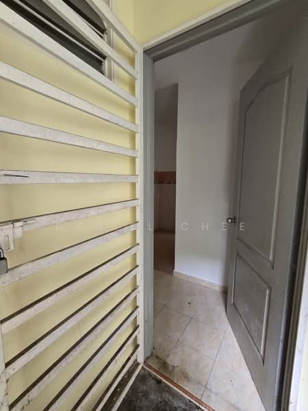Pangsapuri untuk Dijual di Permai Lake View Apartment - Daniel Chee - PropertyGuru.com.my