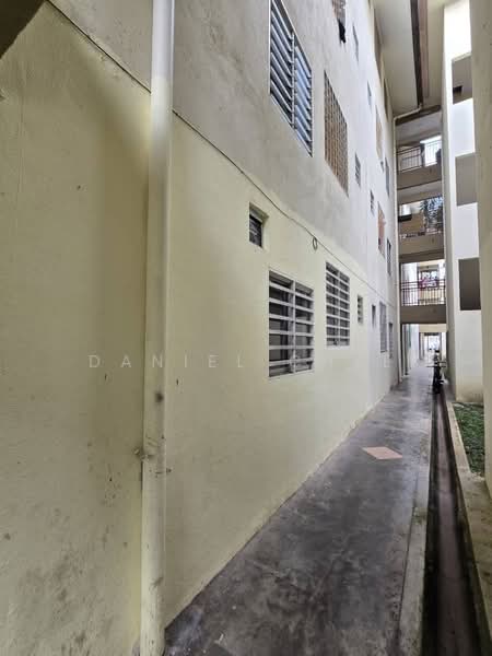 Pangsapuri untuk Dijual di Permai Lake View Apartment - Daniel Chee - PropertyGuru.com.my