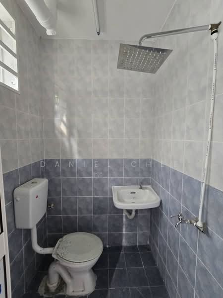 Pangsapuri untuk Dijual di Permai Lake View Apartment - Daniel Chee - PropertyGuru.com.my