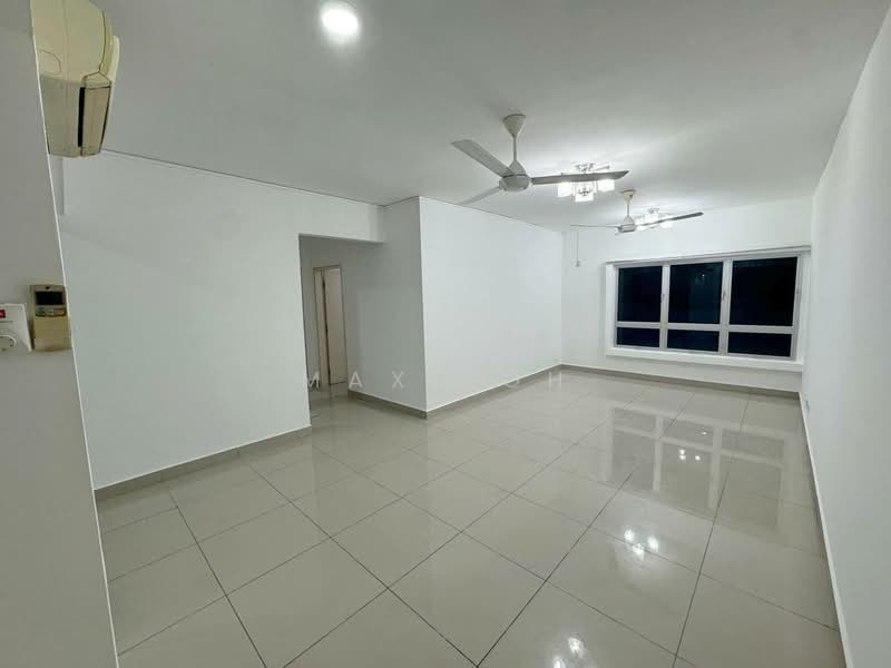 Apartment for Sale at Idaman Residence - Max Loh - Living Room - PropertyGuru.com.my