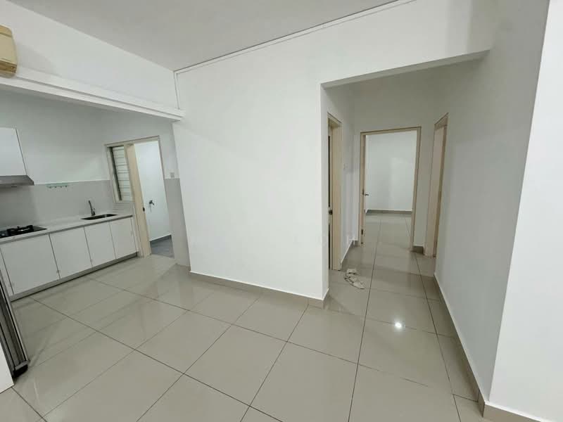 Apartment for Sale at Idaman Residence - Max Loh - Kitchen - PropertyGuru.com.my