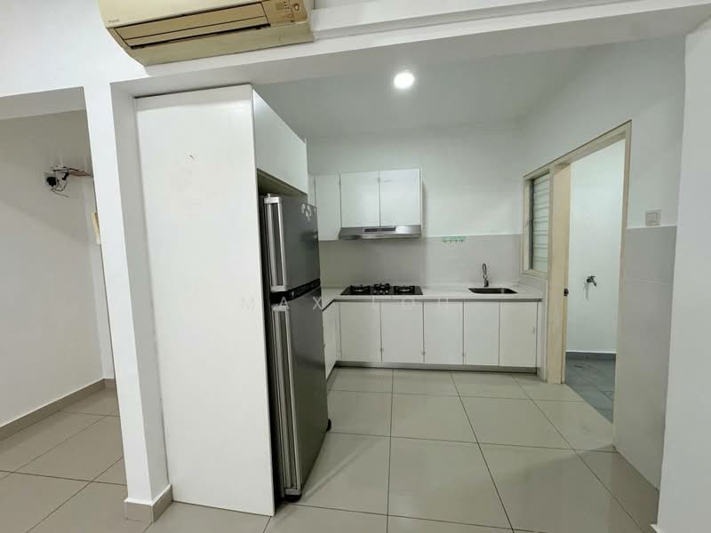 Apartment for Sale at Idaman Residence - Max Loh - Kitchen - PropertyGuru.com.my