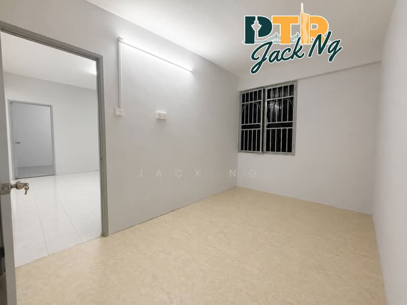 Pangsapuri untuk Disewa di Taman Dedap - Jack Ng - Interior - PropertyGuru.com.my