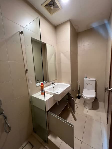 Condominium for Rent at Sri Putramas III / Royal Regent - Anna Teo - Bathroom - PropertyGuru.com.my