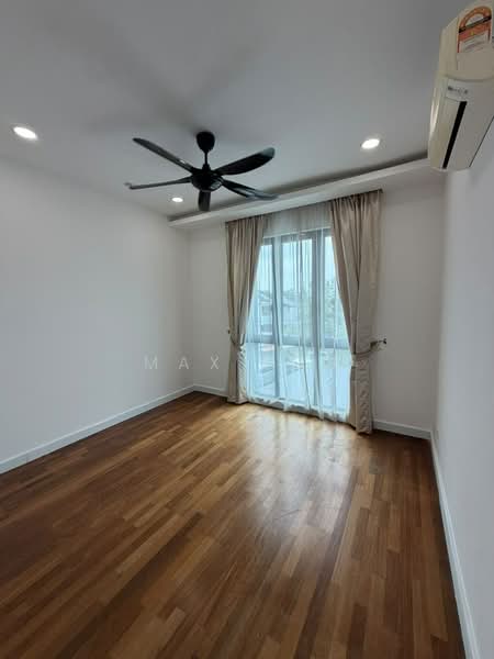 Rumah Berkembar untuk Dijual di Taman Nusa Idaman (Iskandar Puteri (Nusajaya)) - Max Loh - Bedroom - PropertyGuru.com.my
