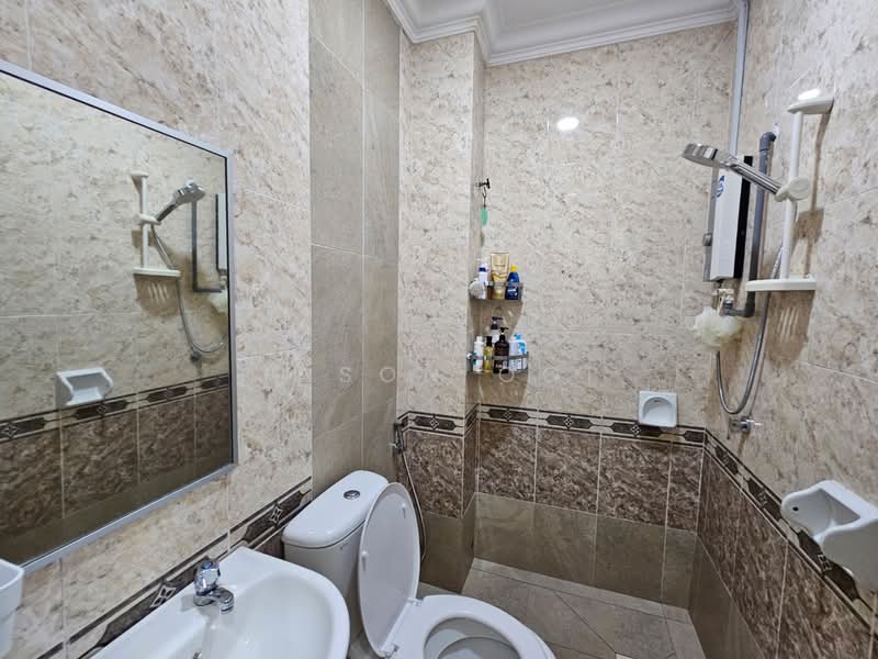 2-storey Terraced House for Sale in Putra Heights (Subang Jaya) - Jason Ooi - Bathroom - PropertyGuru.com.my
