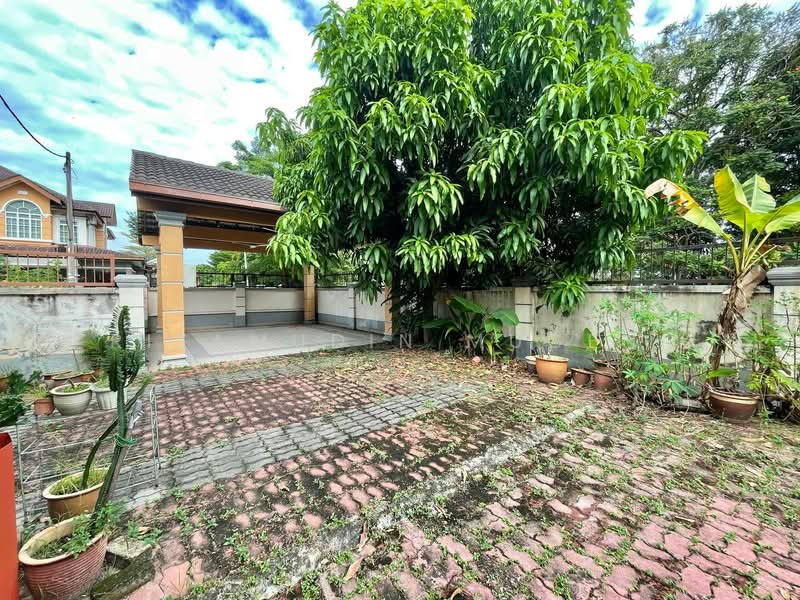 2-storey Terraced House for Sale in Bandar Baru Bangi (Selangor) - Rizamudin Mugeni - Exterior - PropertyGuru.com.my