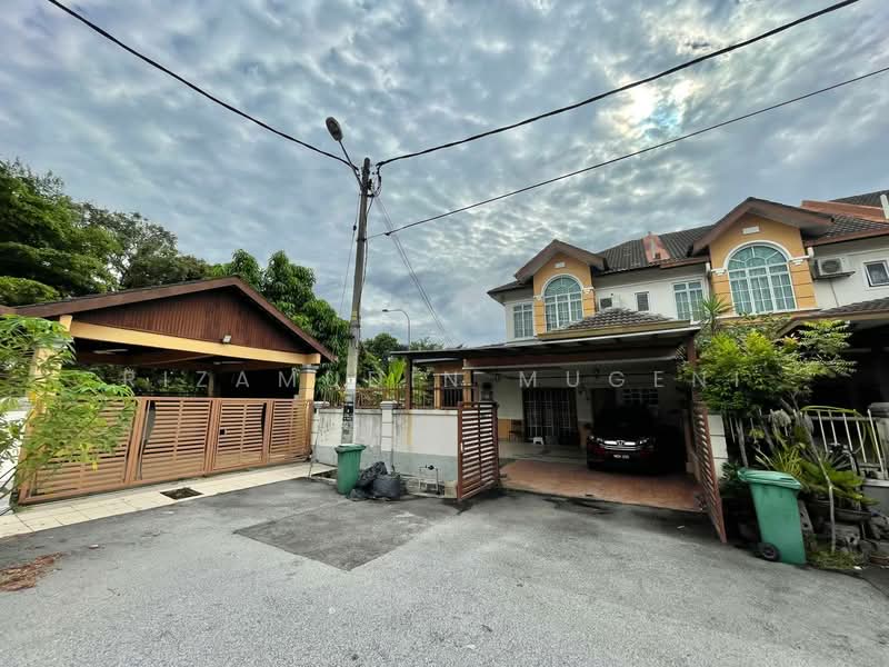2-storey Terraced House for Sale in Bandar Baru Bangi (Selangor) - Rizamudin Mugeni - Exterior - PropertyGuru.com.my