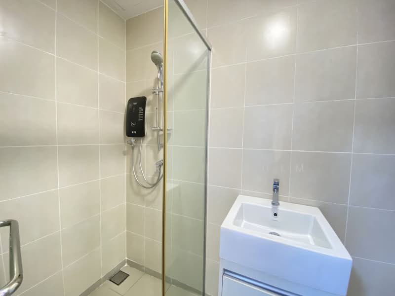 Service Residence for Rent at Suria Jelutong - Hadura Hashim - PropertyGuru.com.my