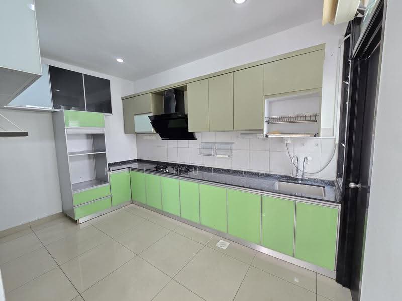 Cluster House for Rent in Taman Adda Heights (Tebrau) - Mui Hui Tan - Kitchen - PropertyGuru.com.my