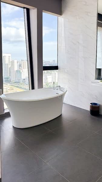 Servis Apartment untuk Disewa di City of Dreams - Andrew Chong - Bathroom - PropertyGuru.com.my