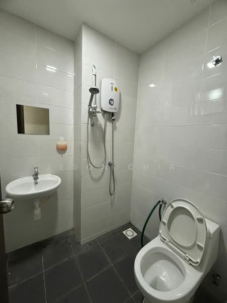 Service Residence for Rent at Service Residence @ Landmark Residence 2 - Jeson Chia - Bathroom - PropertyGuru.com.my