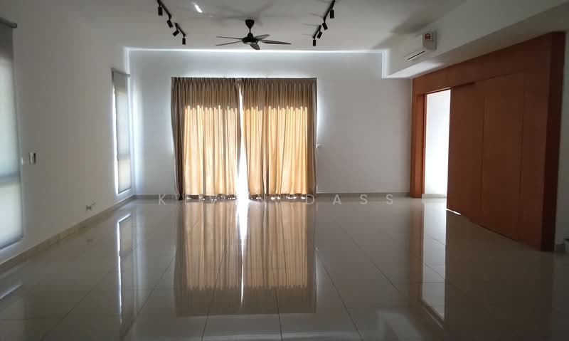 Rumah Berkembar untuk Dijual di Bandar Tropicana Aman (Telok Panglima Garang) - Kevin Dass - Living Room - PropertyGuru.com.my