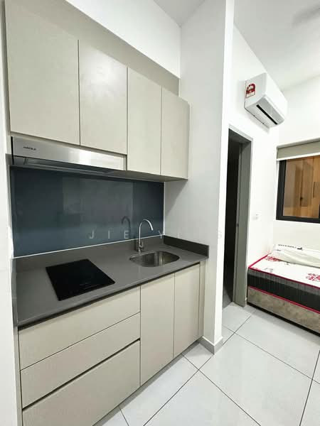 Servis Apartment untuk Disewa di Sinaran @ Utropolis - Jie Ying - Kitchen - PropertyGuru.com.my