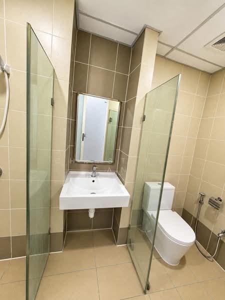 Kediaman Servis untuk Disewa di Centrestage Designer Suite - Christine Tan - Bathroom - PropertyGuru.com.my