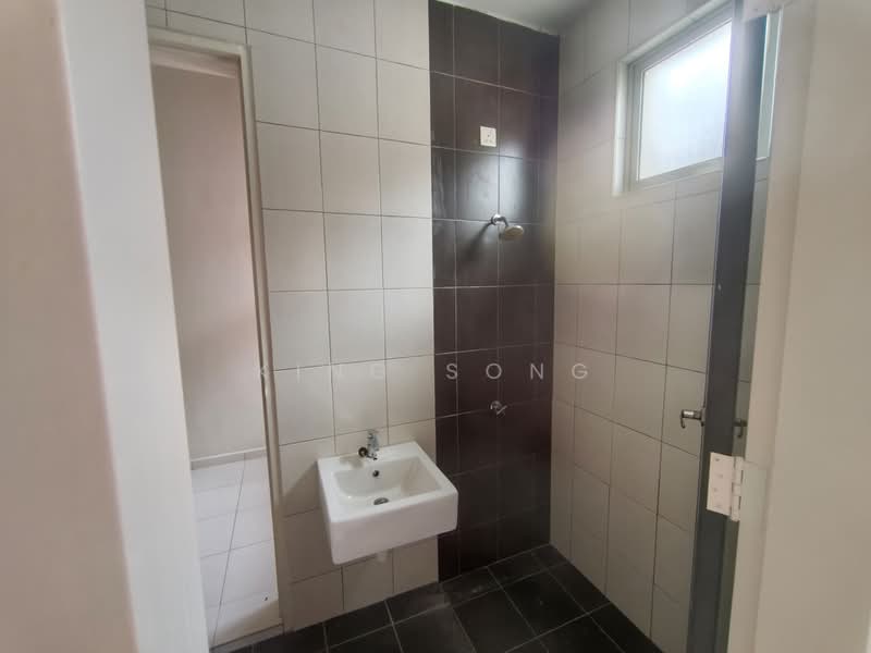 2-storey Terraced House for Sale in Taman Satu Krubong (Krubong) - King Song - PropertyGuru.com.my
