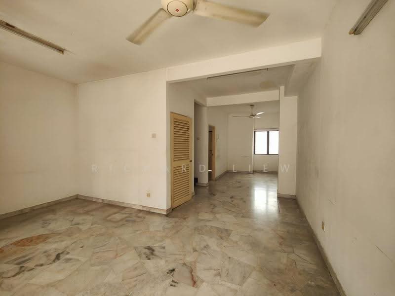 Rumah Teres 2-Tingkat untuk Dijual di SS23 (Petaling Jaya) - Richard Liew - Living Room - PropertyGuru.com.my