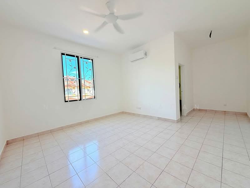 2-storey Terraced House for Sale in Laman Glenmarie (Shah Alam) - Natasha Shadan - Interior - PropertyGuru.com.my