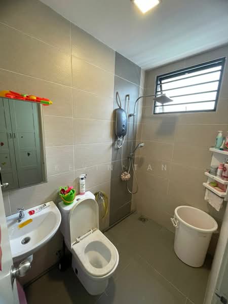 2-storey Terraced House for Sale in Lakeside Residences (Puchong) - Kevin Tan - Bathroom - PropertyGuru.com.my