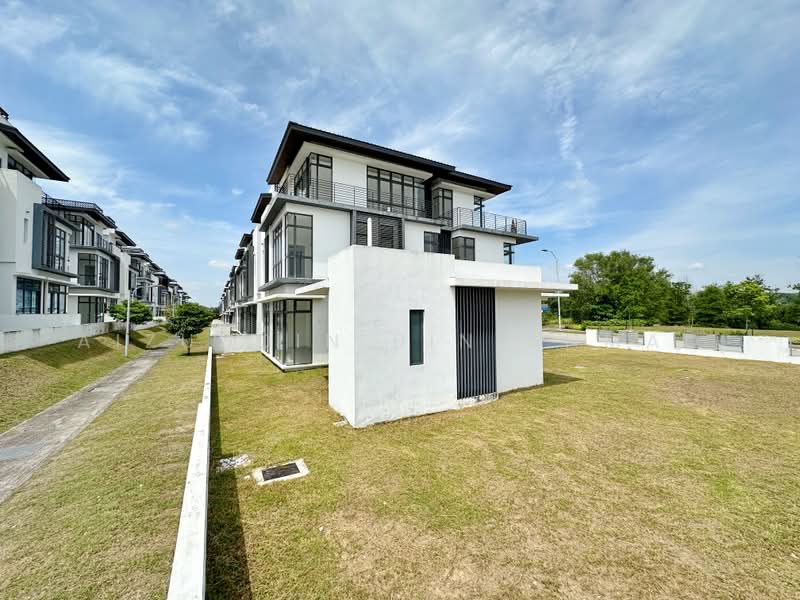 Rumah Berkembar untuk Dijual di Presint 12 (Putrajaya) - Aizuddin bin Ahmad - Exterior - PropertyGuru.com.my